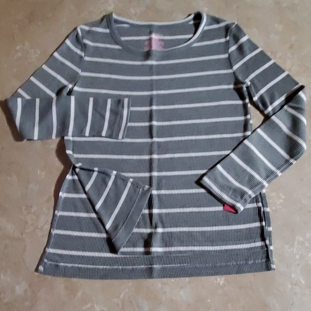 Xhilaration Gray Stripe Thermal Sleep Top XS